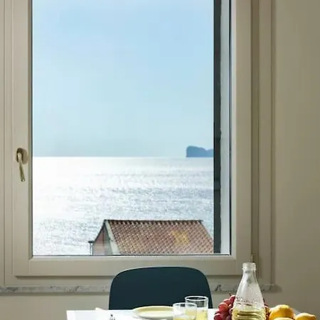 Centro Storico, Esclusivo, 4' Piano Senza Ascensore, Perfettamente Isolato E Condizionato Appartement *